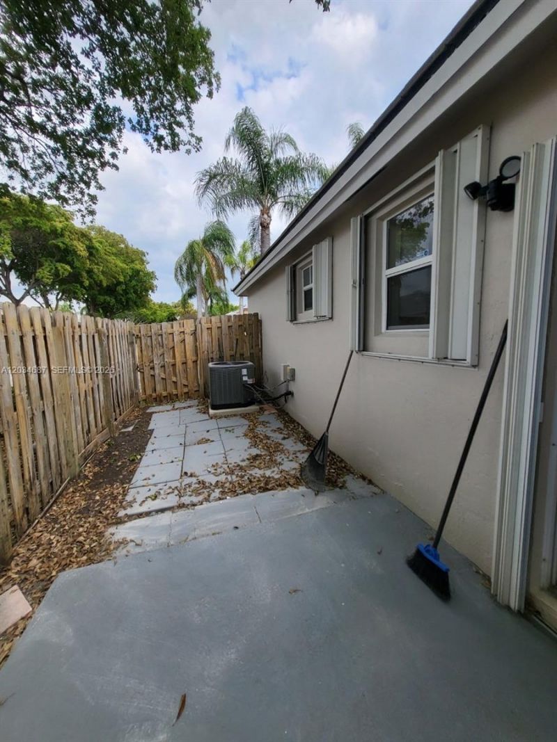 12338 SW 144th Ter , Miami, FL 33186 Photo