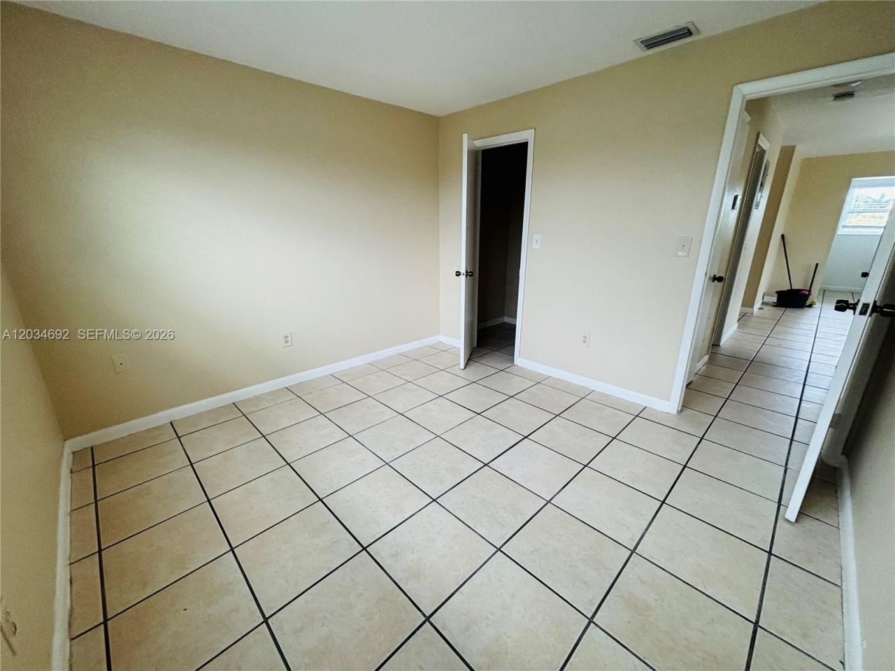 6601 SW 18th St , Unit 210, Pembroke Pines, FL 33023 Photo