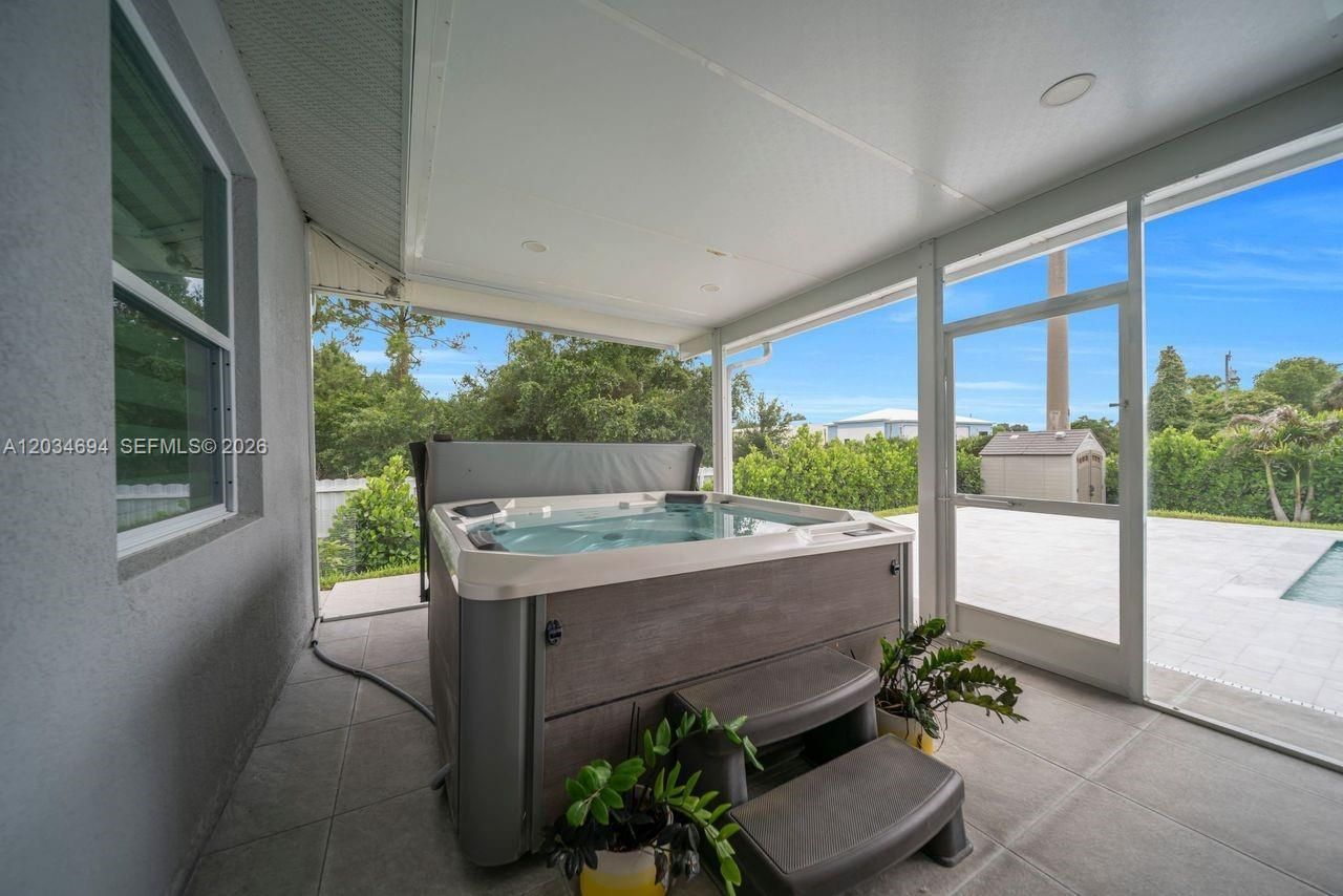 60 Floyd Ave S , Lehigh Acres, FL 33976 Photo