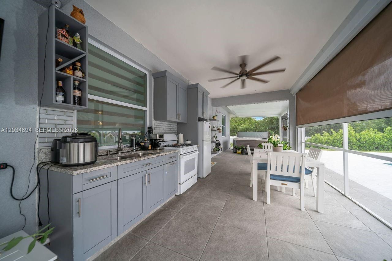60 Floyd Ave S , Lehigh Acres, FL 33976 Photo