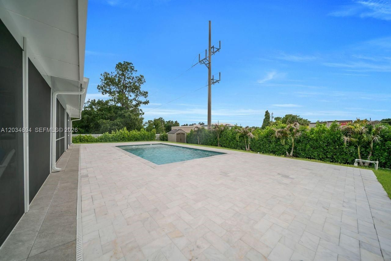 60 Floyd Ave S , Lehigh Acres, FL 33976 Photo