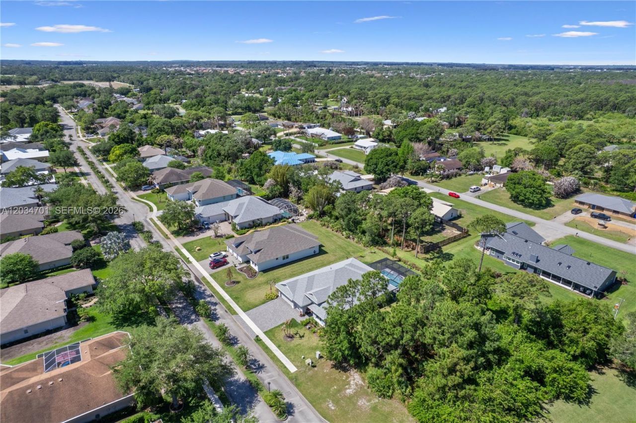 6805 49th Ct, Vero Beach, FL 32967 Photo