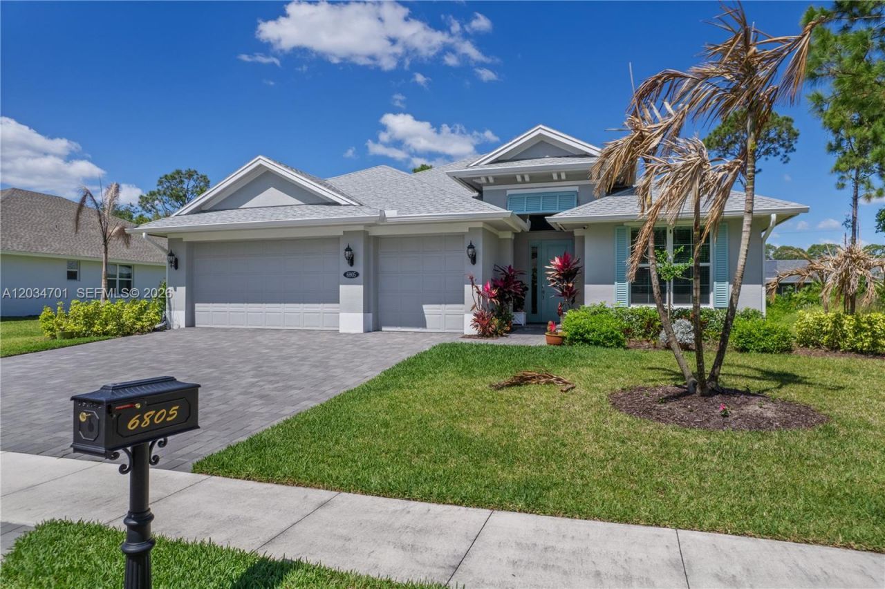 6805 49th Ct, Vero Beach, FL 32967 Photo