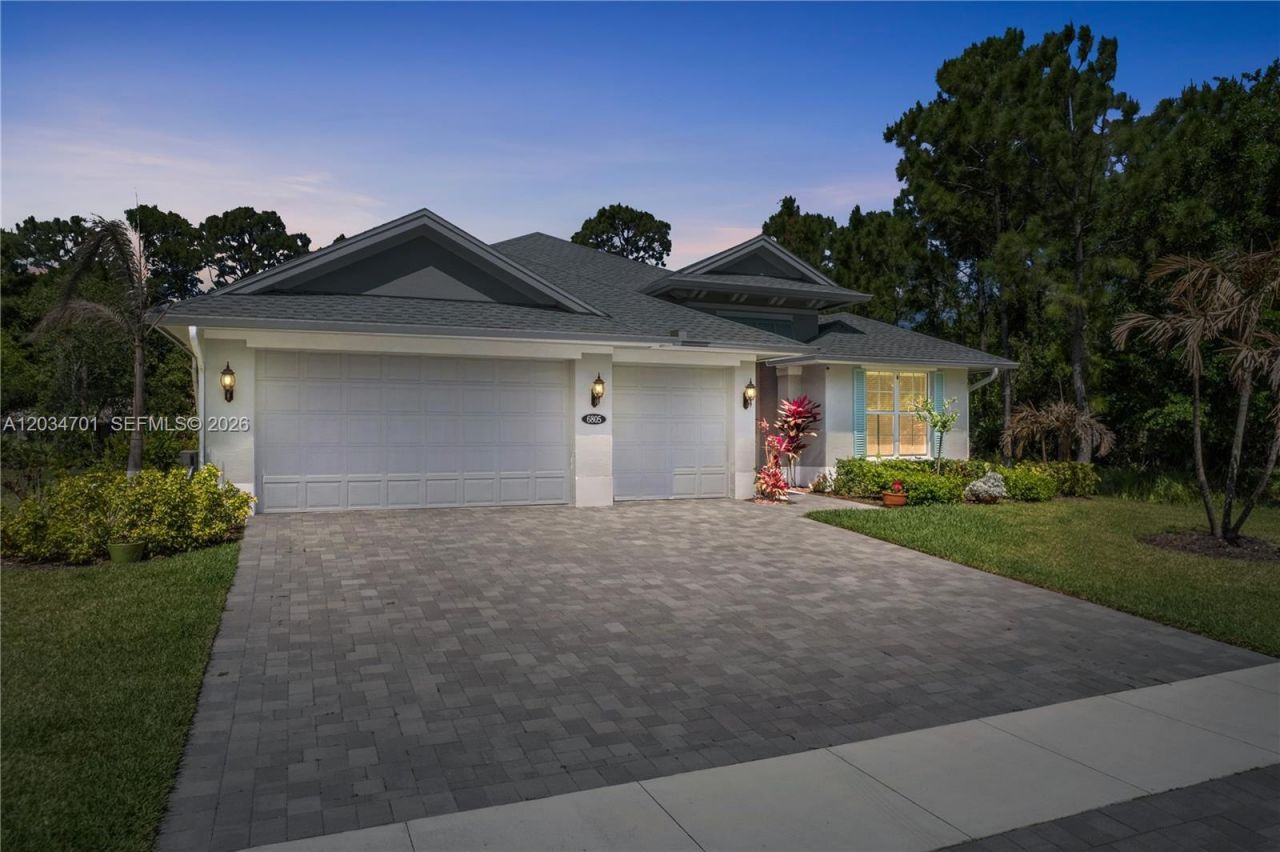 6805 49th Ct, Vero Beach, FL 32967 Photo
