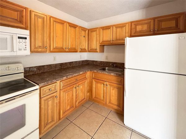 8287 NE Miami Ct , Unit 102, Miami, FL 33138
