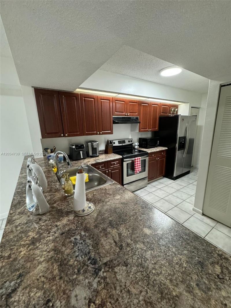 8660 SW 212th St , Unit 108, Cutler Bay, FL 33189 Photo
