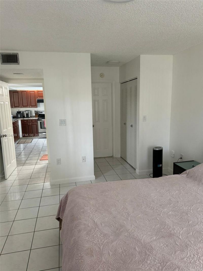 8660 SW 212th St , Unit 108, Cutler Bay, FL 33189 Photo