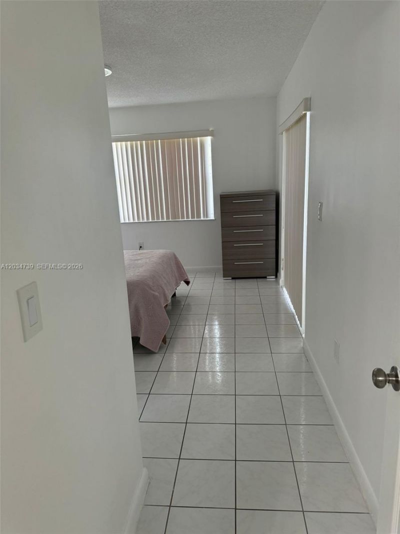 8660 SW 212th St , Unit 108, Cutler Bay, FL 33189 Photo