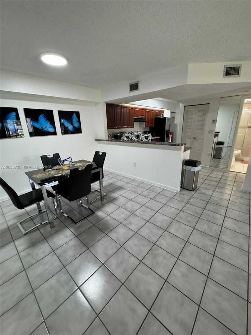 8660 SW 212th St , Unit 108, Cutler Bay, FL 33189 Photo