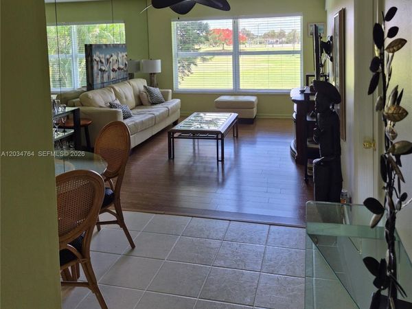 7797 Golf Cir Dr, Unit 206, Margate, FL 33063