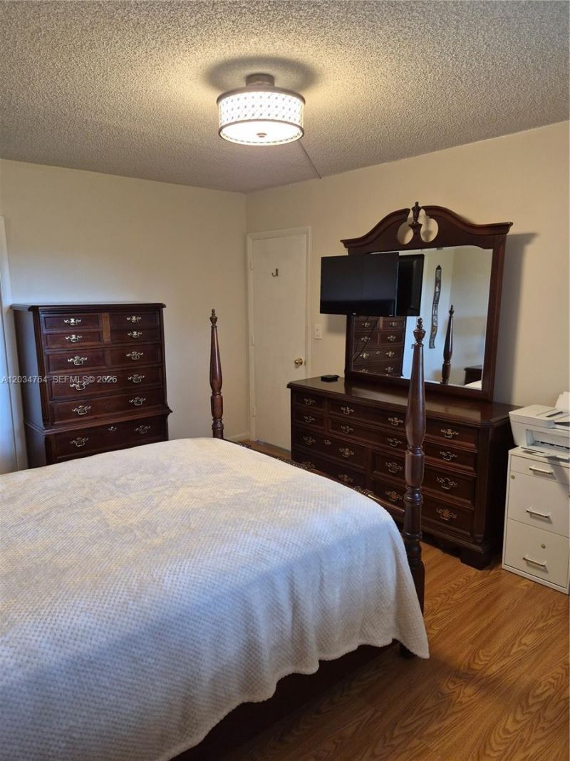 7797 Golf Cir Dr, Unit 206, Margate, FL 33063 Photo