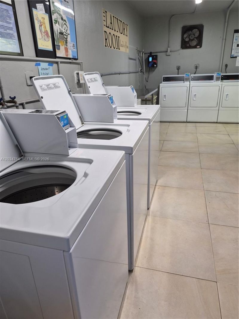 7797 Golf Cir Dr, Unit 206, Margate, FL 33063 Photo