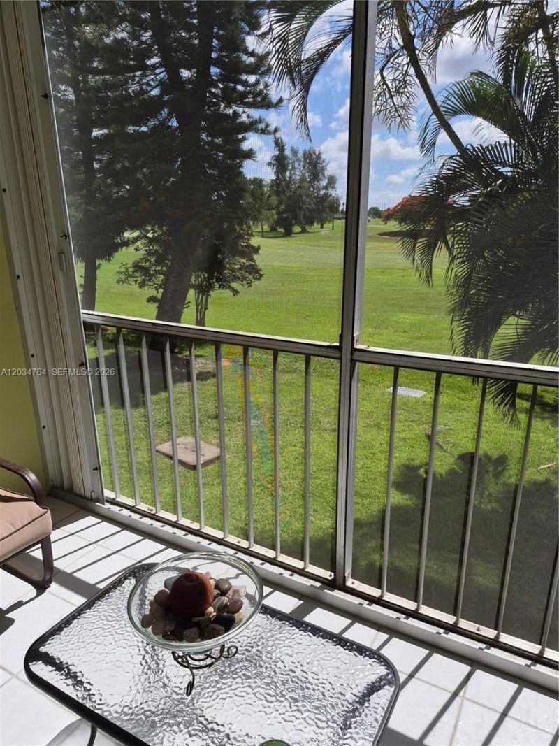 7797 Golf Cir Dr, Unit 206, Margate, FL 33063 Photo