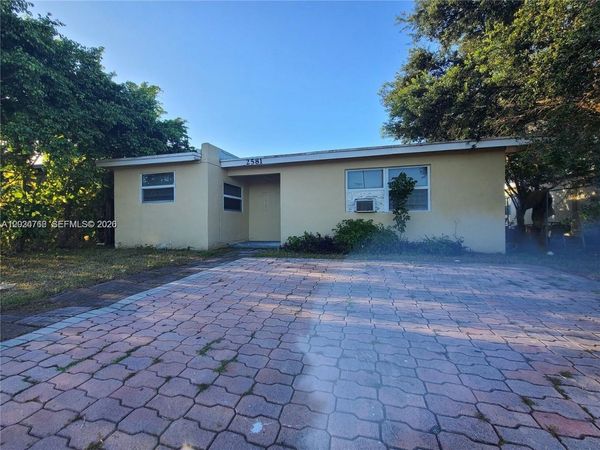 2581 NW 13th Ct , Fort Lauderdale, FL 33311