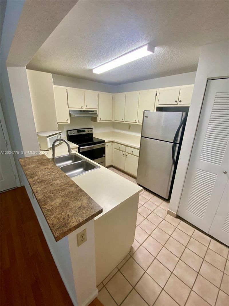 Please Call For Address, Unit 307, Pembroke Pines, FL 33025 Photo