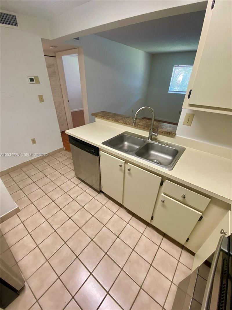 Please Call For Address, Unit 307, Pembroke Pines, FL 33025 Photo