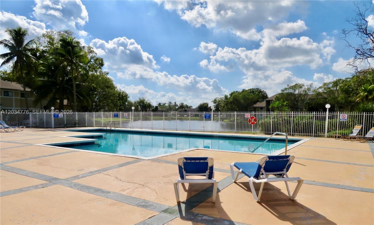 Please Call For Address, Unit 307, Pembroke Pines, FL 33025 Photo