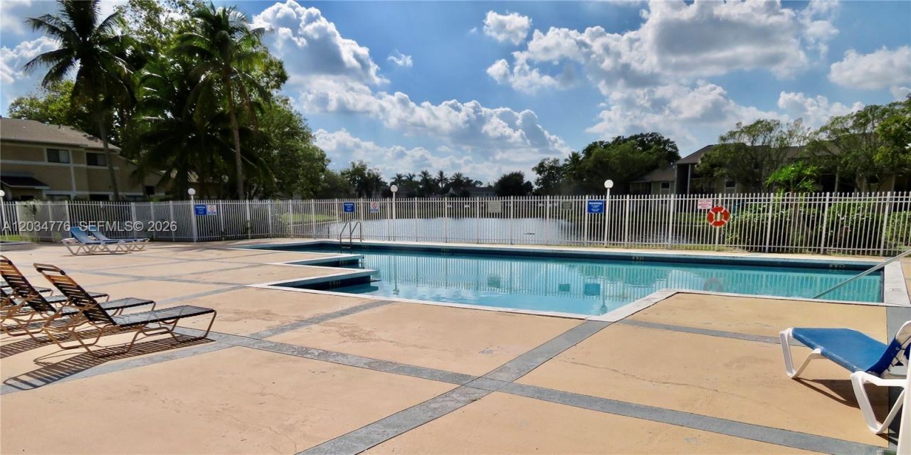 Please Call For Address, Unit 307, Pembroke Pines, FL 33025 Photo