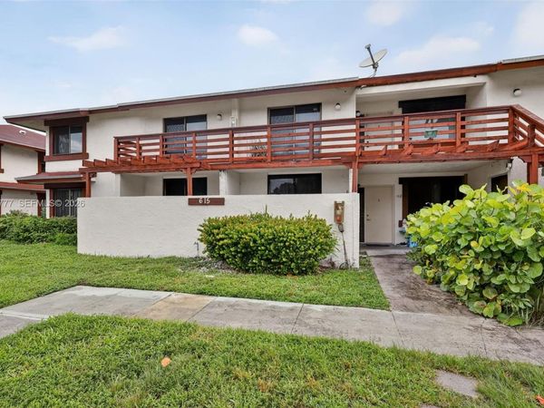 615 NW 210th St , Unit 105-25, Miami Gardens, FL 33169