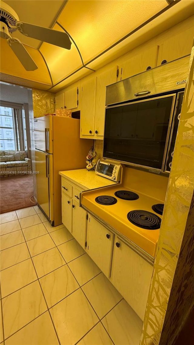 231 174th St , Unit 911, Sunny Isles Beach, FL 33160 Photo