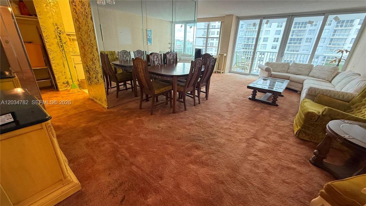 231 174th St , Unit 911, Sunny Isles Beach, FL 33160 Photo