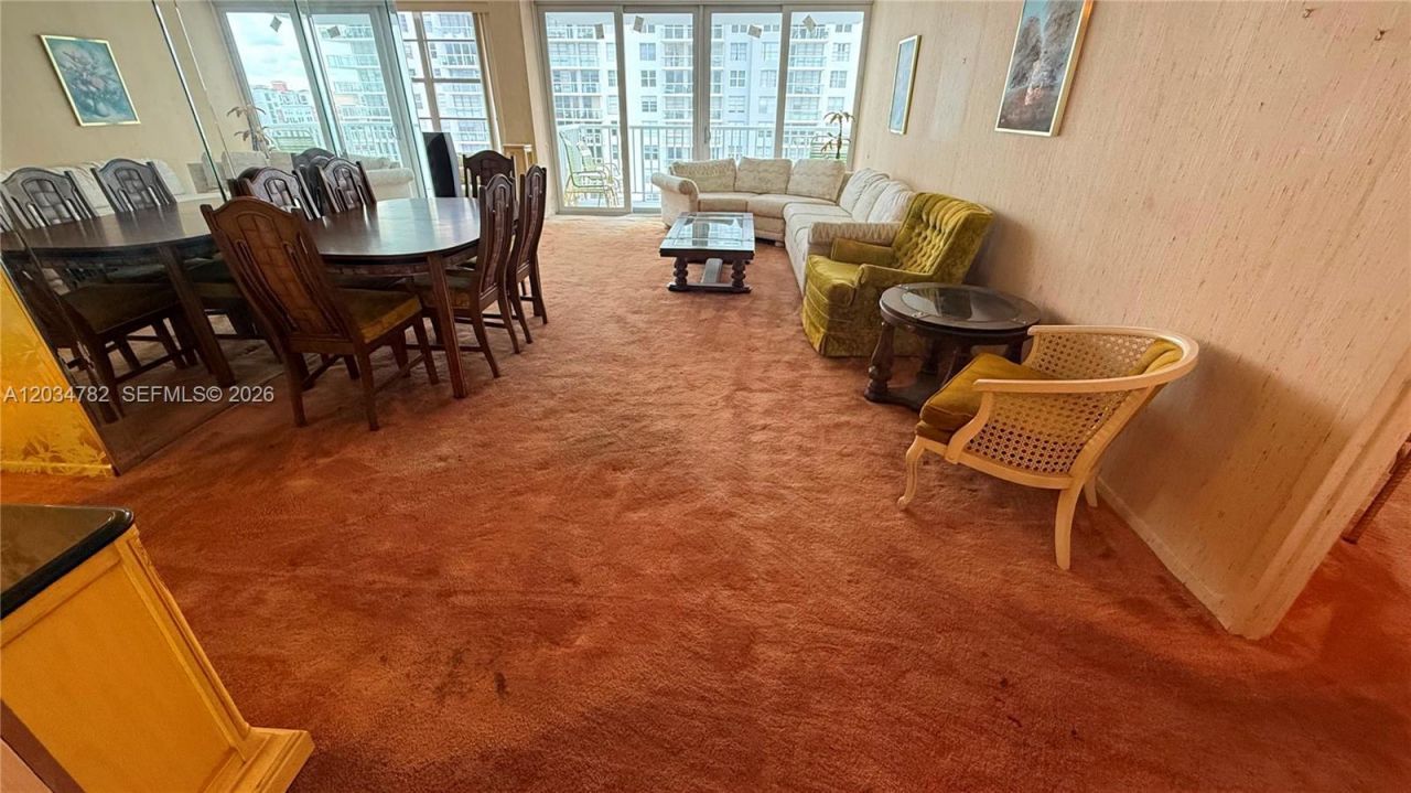 231 174th St , Unit 911, Sunny Isles Beach, FL 33160 Photo