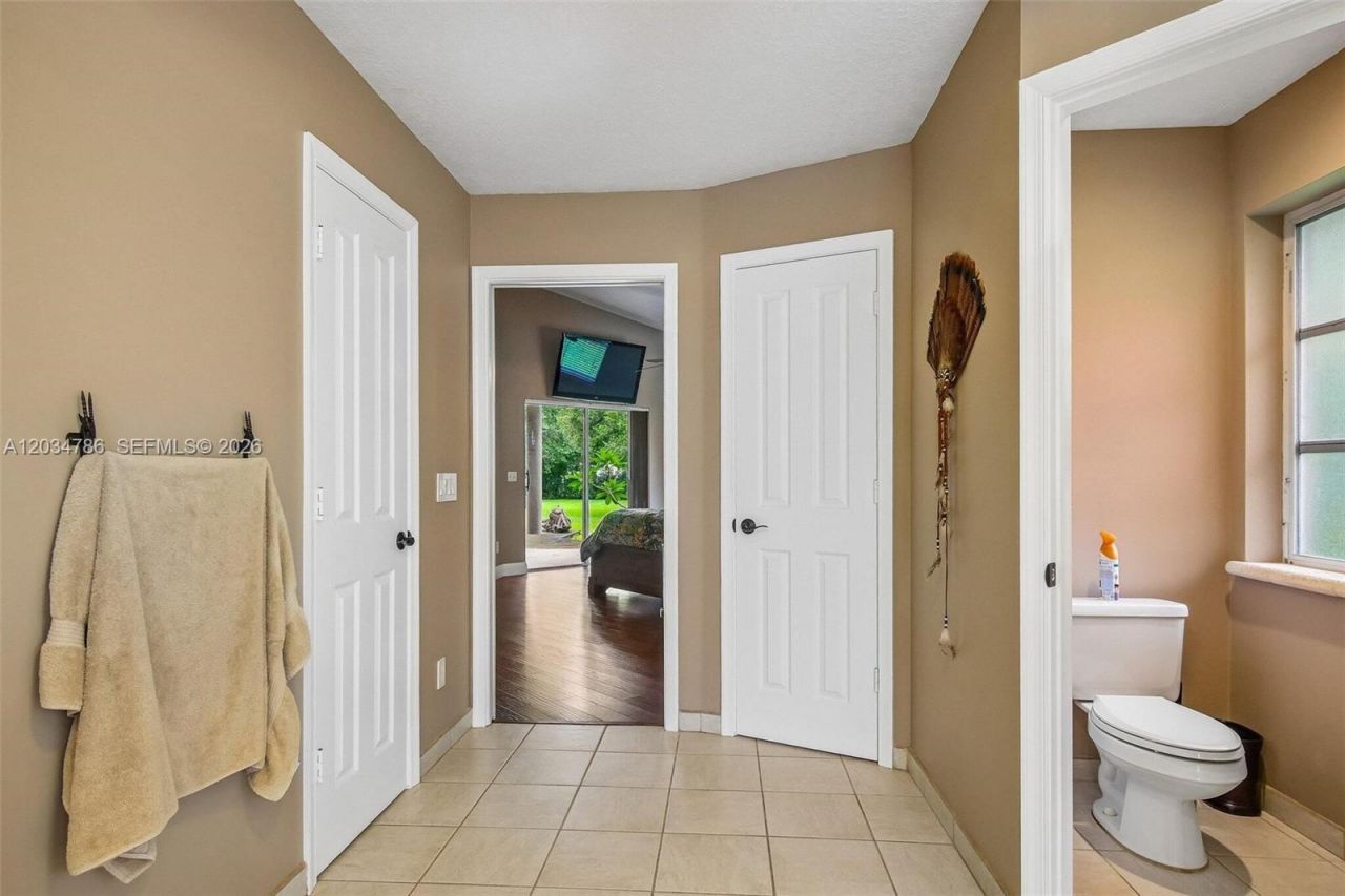 14591 SW 23rd St , Davie, FL 33325 Photo