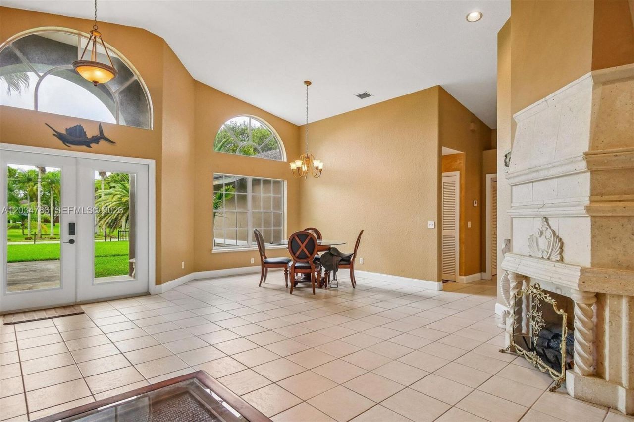 14591 SW 23rd St , Davie, FL 33325 Photo
