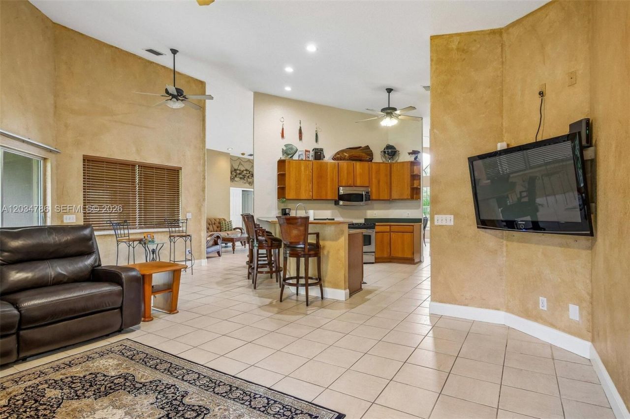 14591 SW 23rd St , Davie, FL 33325 Photo