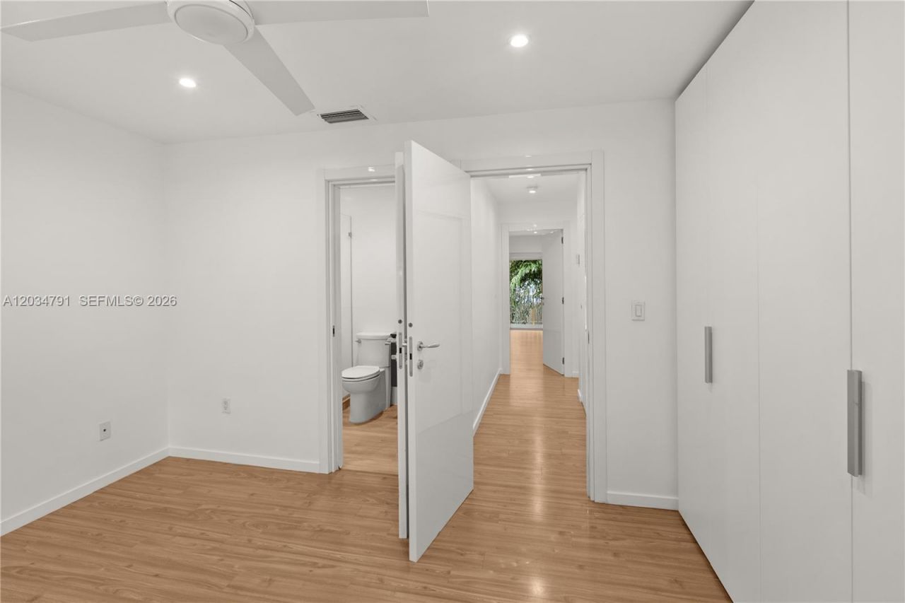 3130 Bird Ave , Unit 3, Miami, FL 33133 Photo