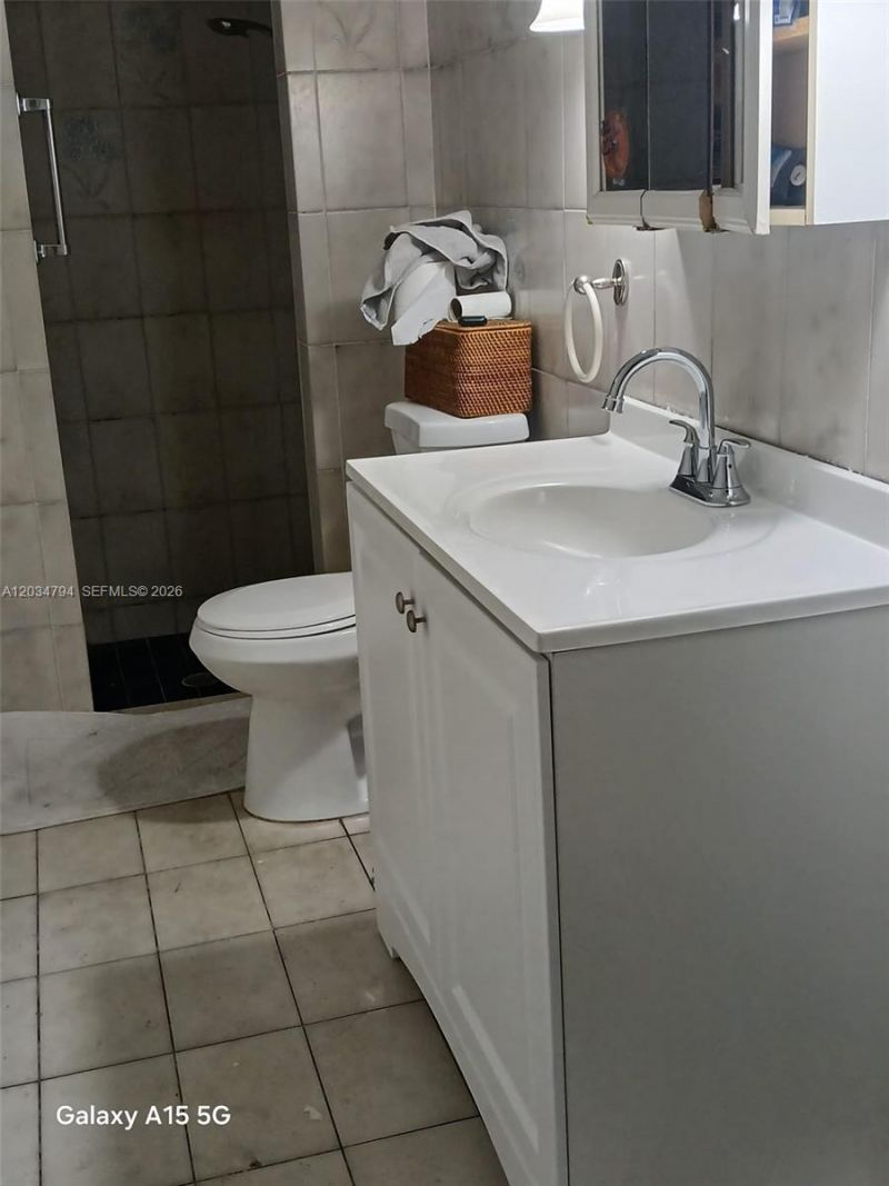 4427 SW 16th St , Miami, FL 33134 Photo