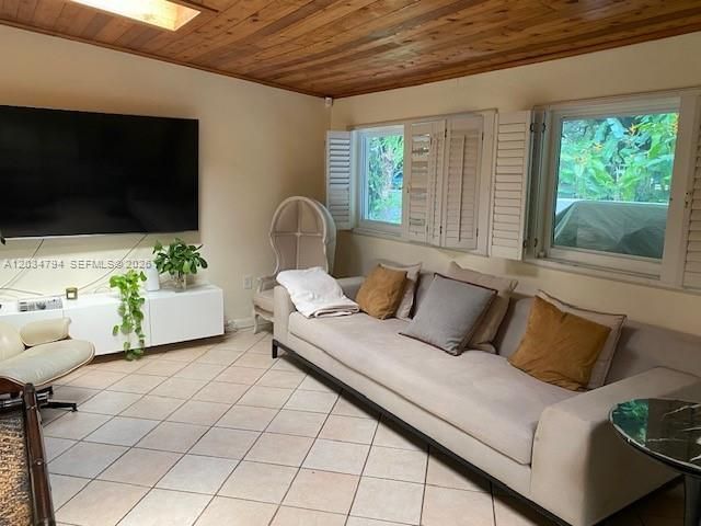 4427 SW 16th St , Miami, FL 33134 Photo