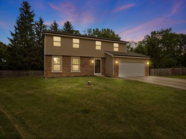 8766 Gallo Drive, Powell, OH 43065