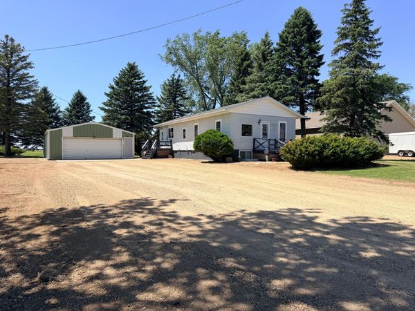 23227 Sundberg Avenue, Brewster, MN 56119