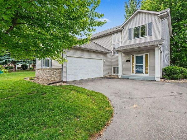 2920 18th Avenue E, Shakopee, MN 55379