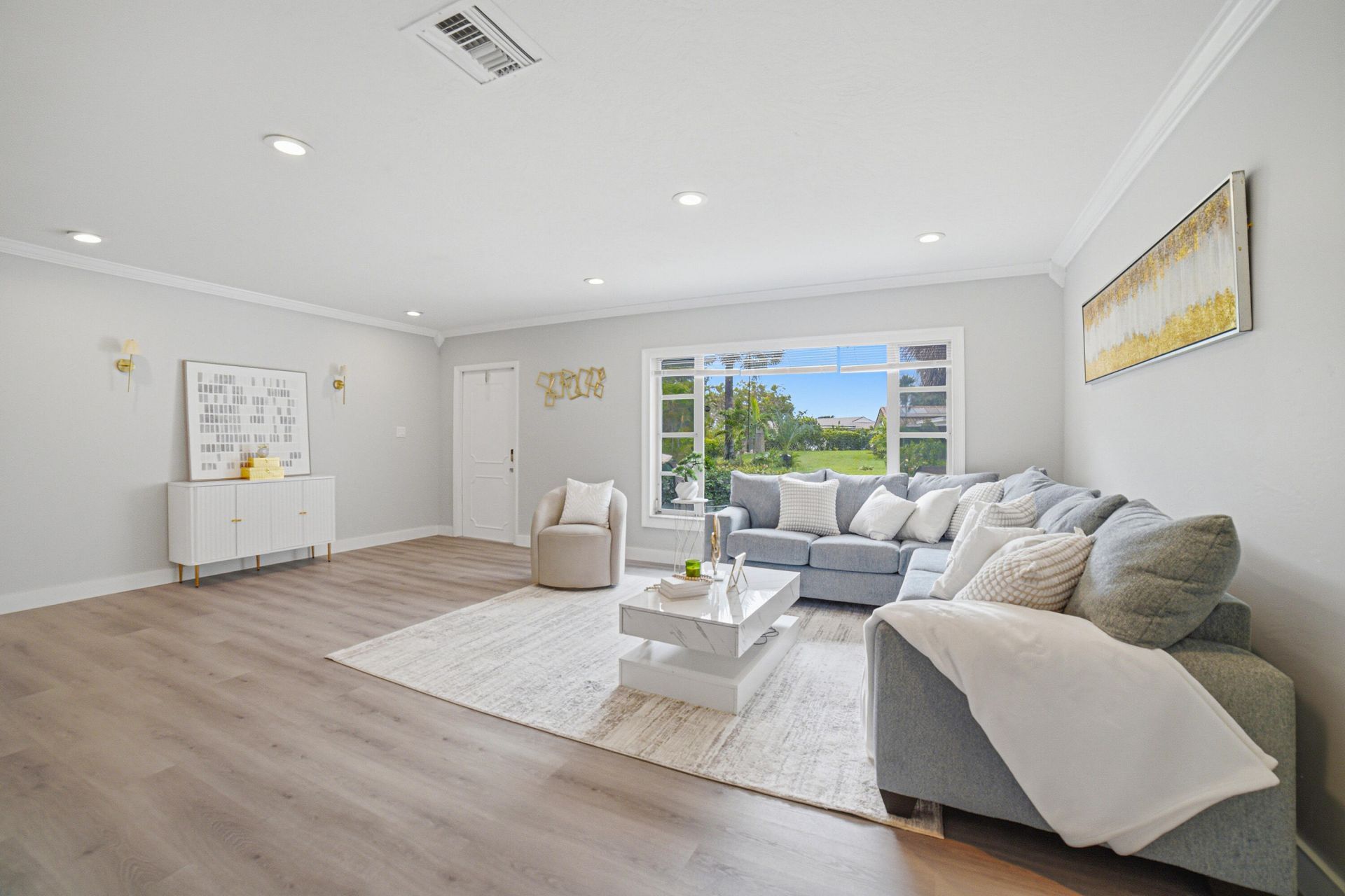 8106 NW 101st Avenue, Tamarac, FL 33321 Photo