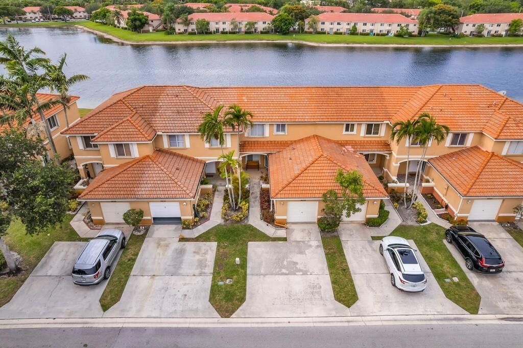 6215 Eaton Street, West Palm Beach, FL 33411 Photo