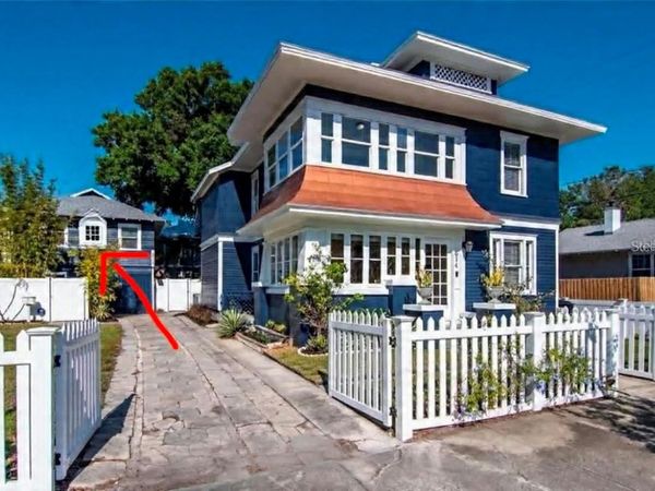 610 8TH STREET N, ST PETERSBURG, FL 33702