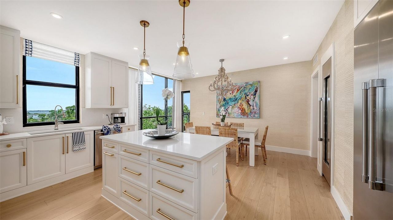 1241 Gulf Of Mexico Drive, Unit 408, Longboat Key, FL 34228 Photo