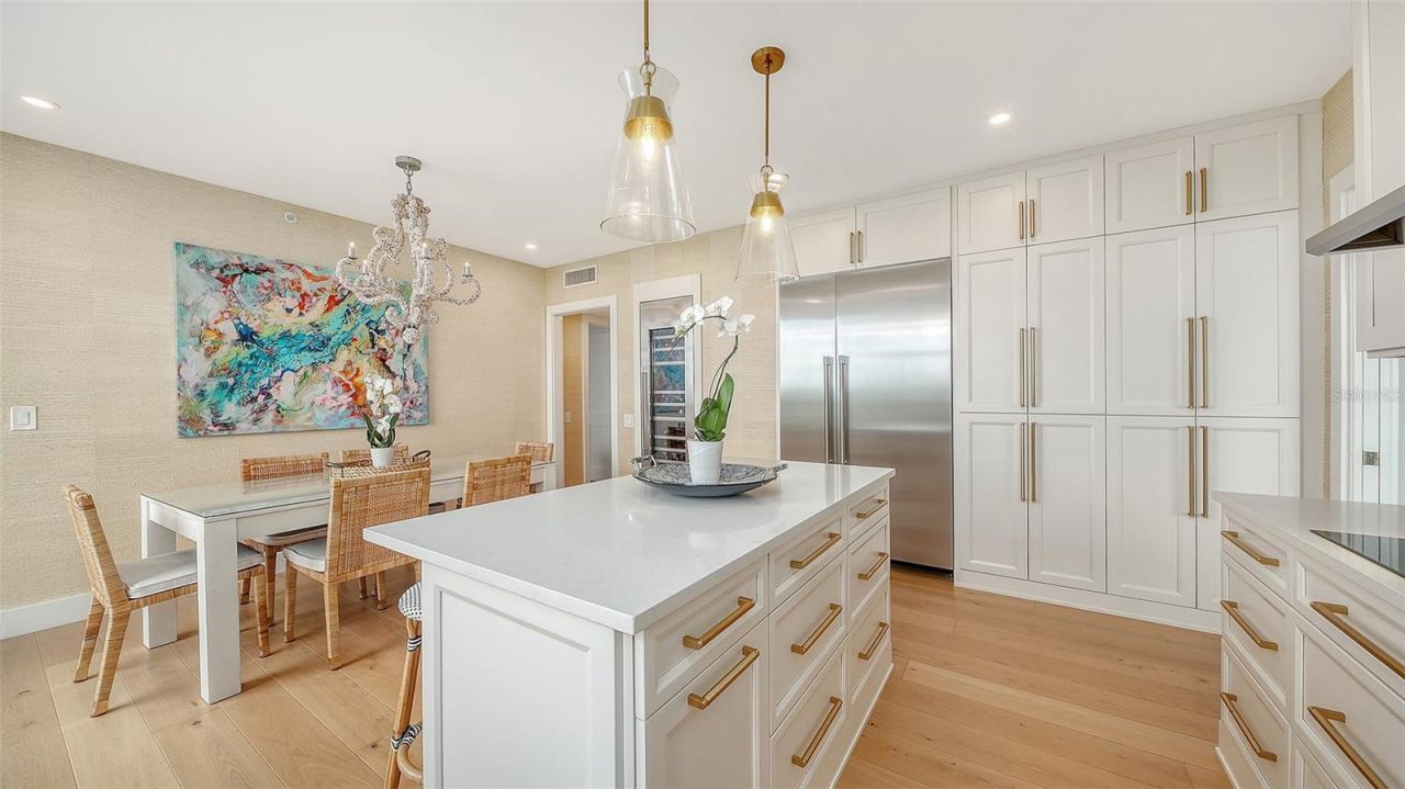 1241 Gulf Of Mexico Drive, Unit 408, Longboat Key, FL 34228 Photo