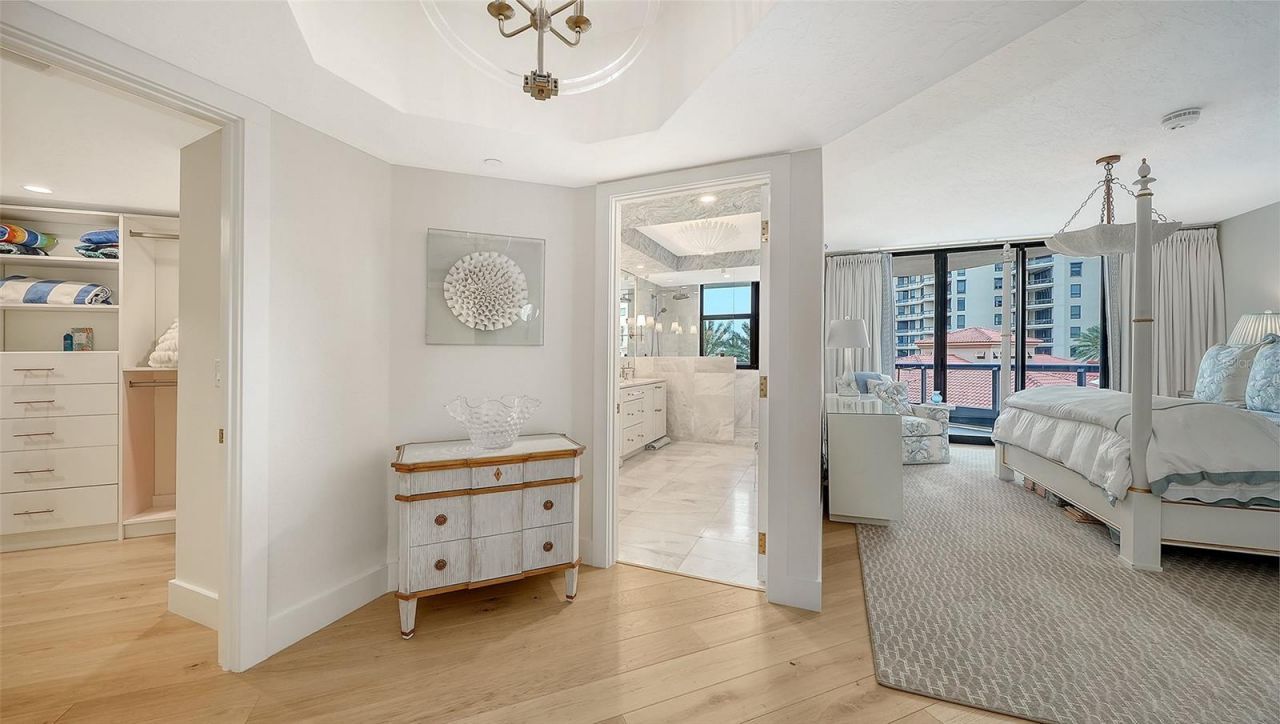 1241 Gulf Of Mexico Drive, Unit 408, Longboat Key, FL 34228 Photo