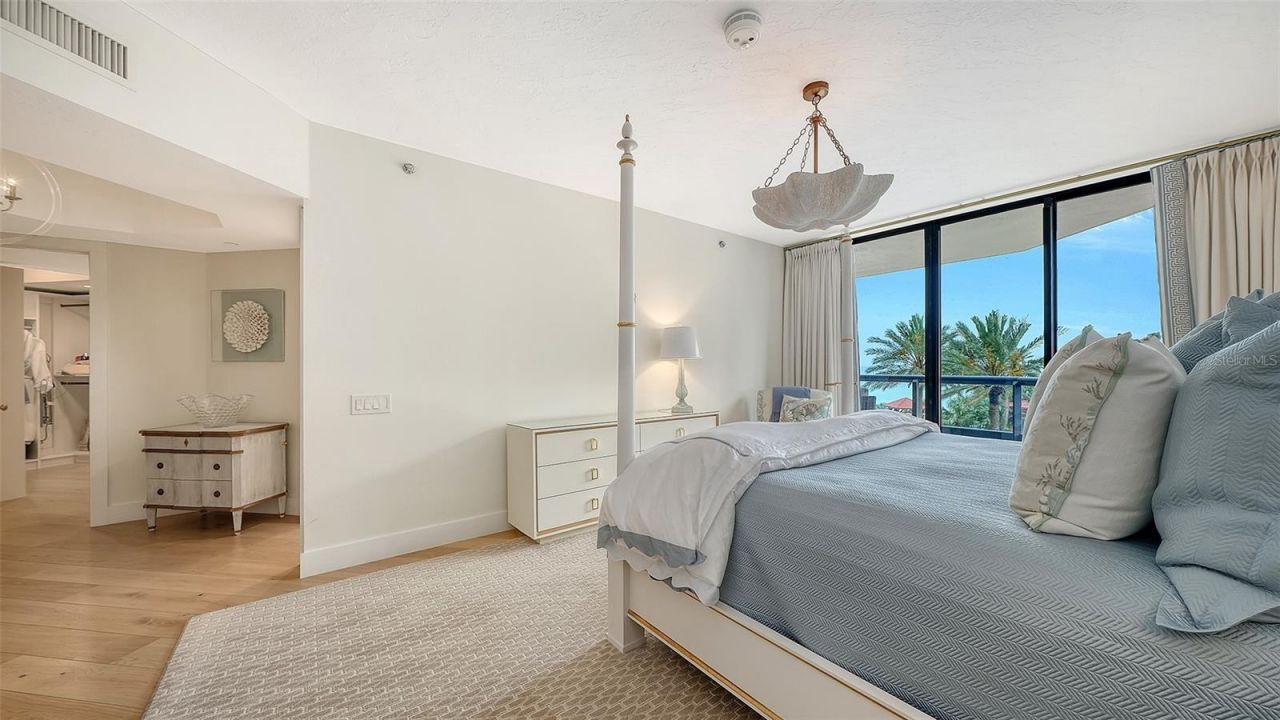 1241 Gulf Of Mexico Drive, Unit 408, Longboat Key, FL 34228 Photo