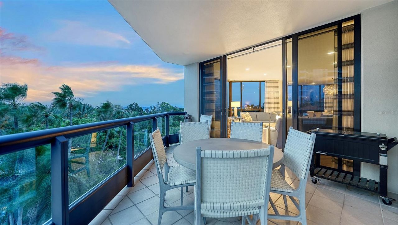1241 Gulf Of Mexico Drive, Unit 408, Longboat Key, FL 34228 Photo