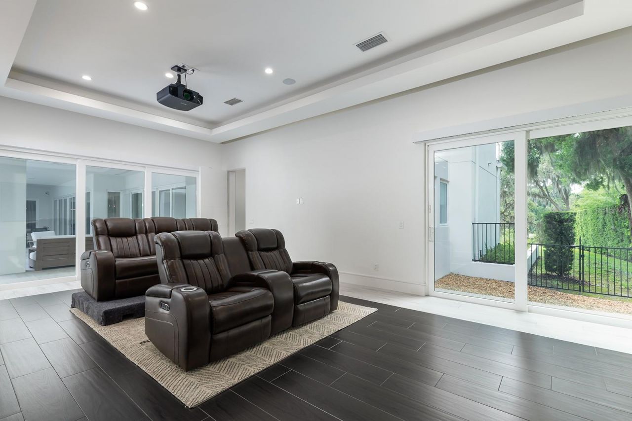 231 Chelton Circle, Winter Park, FL 32789 Photo