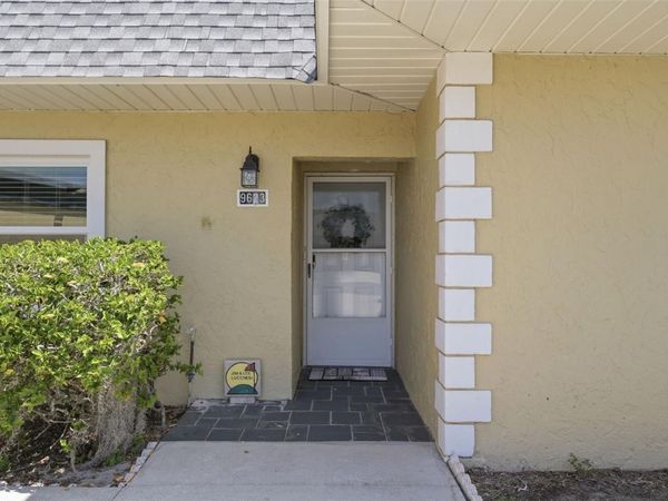 9623 BRASSIE COURT , NEW PORT RICHEY, FL 34655
