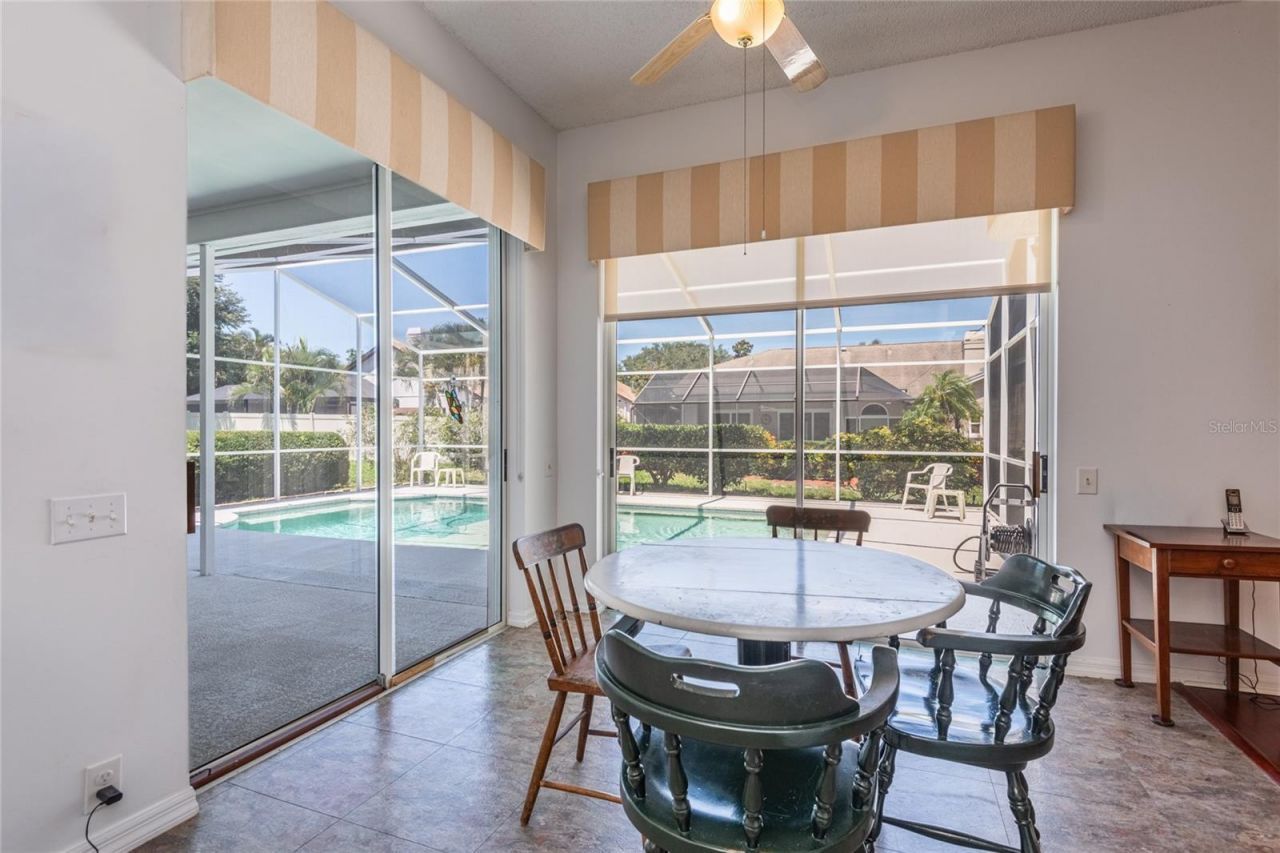 690 Weathersfield Drive, Dunedin, FL 34698 Photo