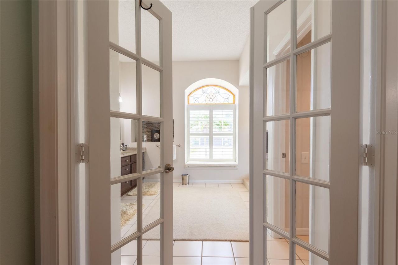 690 Weathersfield Drive, Dunedin, FL 34698 Photo