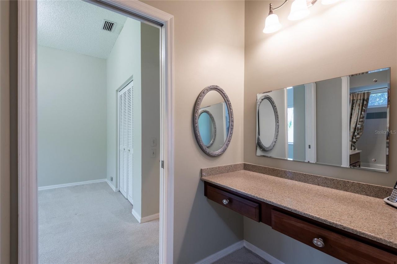 690 Weathersfield Drive, Dunedin, FL 34698 Photo