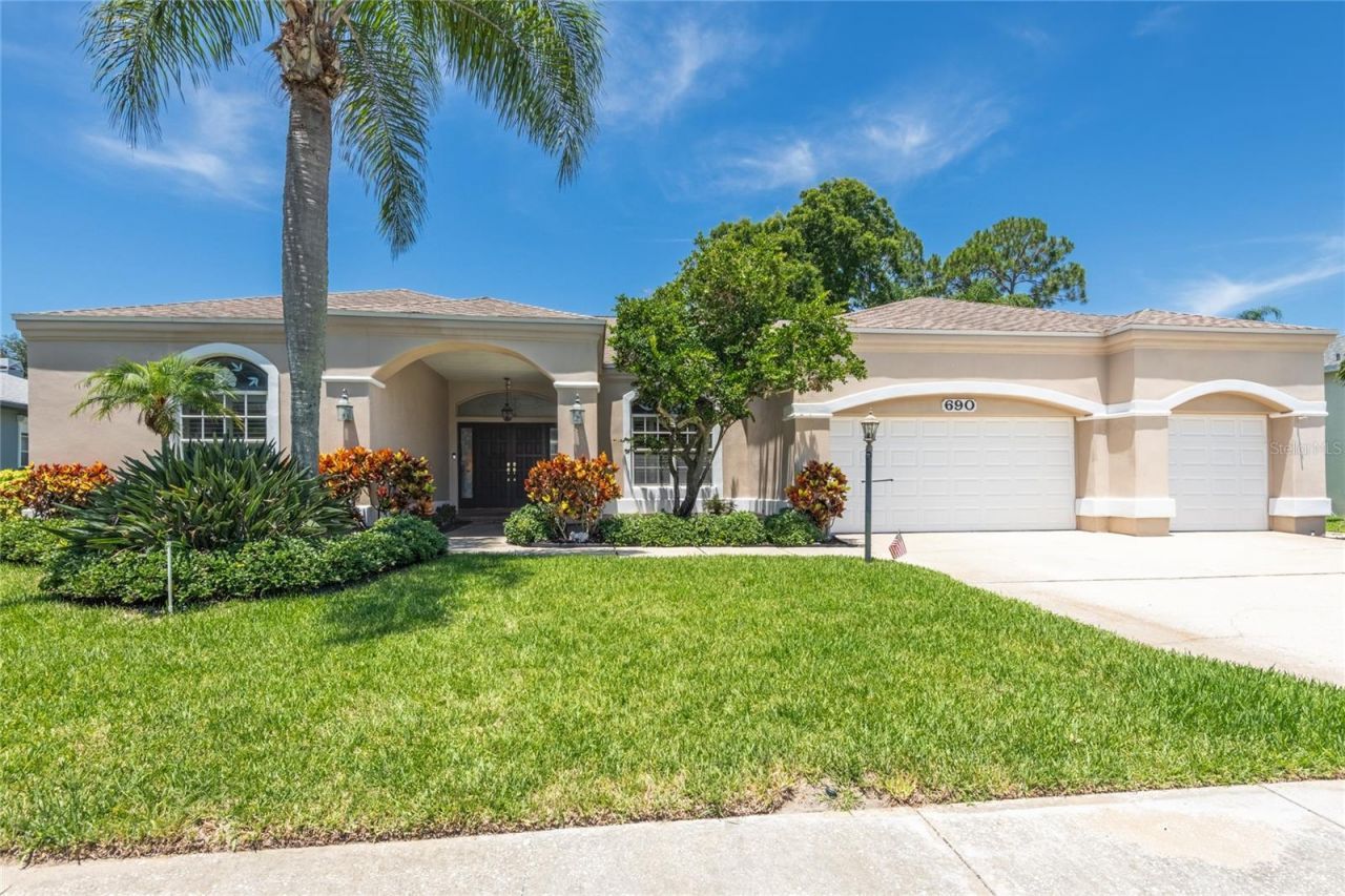690 Weathersfield Drive, Dunedin, FL 34698 Photo