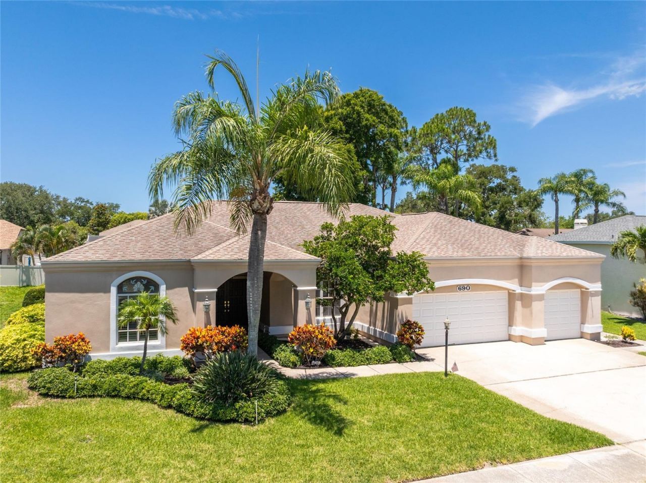 690 Weathersfield Drive, Dunedin, FL 34698 Photo